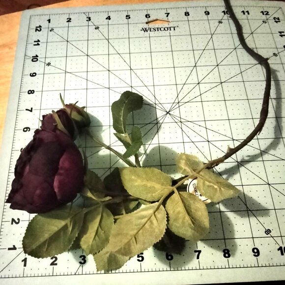 Artificial Purple Rose Buds Stem Leaves Faux Floral Craft - Picture 2 of 6